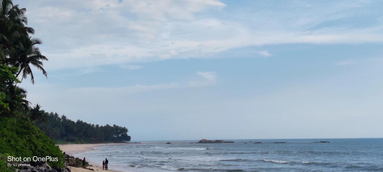 White Shell Beach House Kannur Extérieur photo