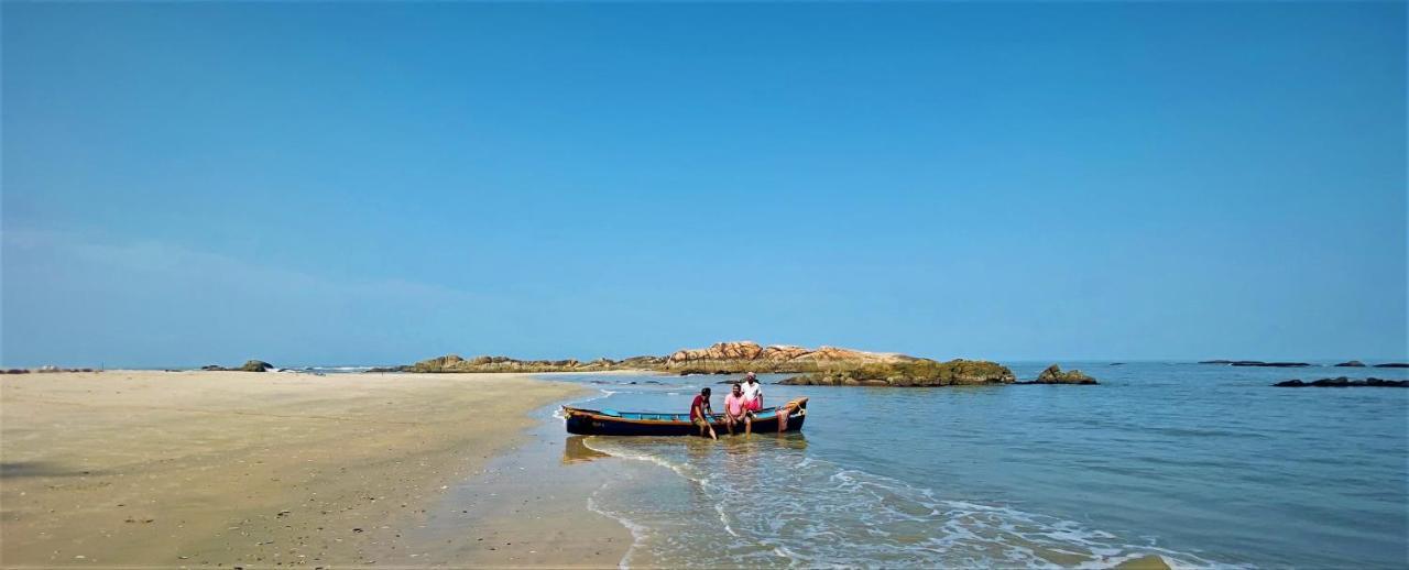 White Shell Beach House Kannur Extérieur photo