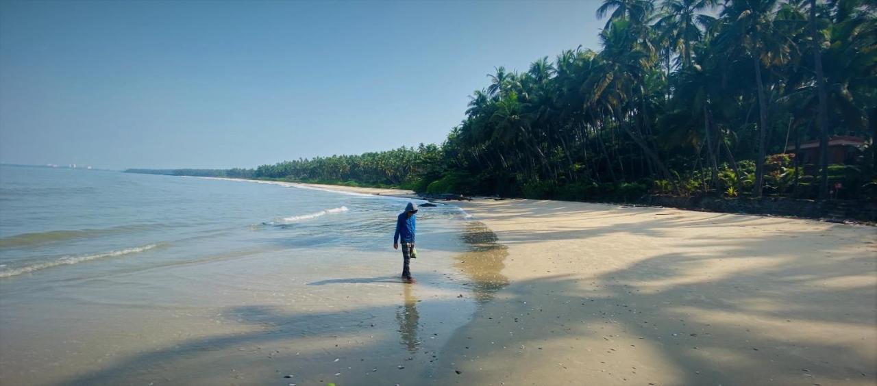 White Shell Beach House Kannur Extérieur photo
