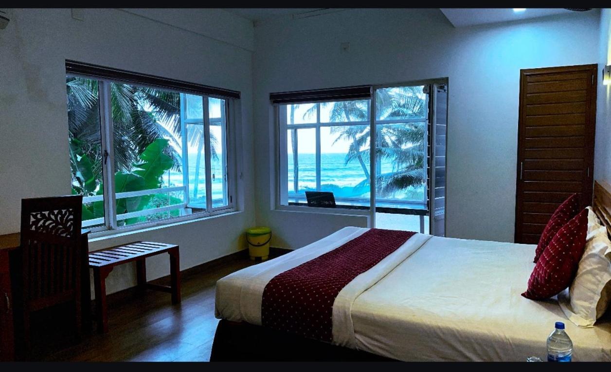 White Shell Beach House Kannur Extérieur photo
